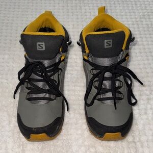 ✨ Salomon Kids Hiking Boots – Size 3 (US) – Outward Model – Trail Ready